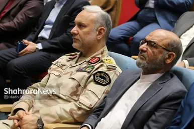 رویداد اعطای نشان مشهد از نمایی دیگر
