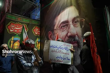 گزارش تصویری | یکصدوسی‌ومین شب حضور مردم مشهد در سنگر خیابان (۱۷ تیرماه ۱۴۰۵)