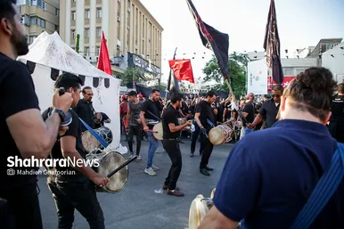 آیین خیمه سوزان عصر عاشورا در مشهد