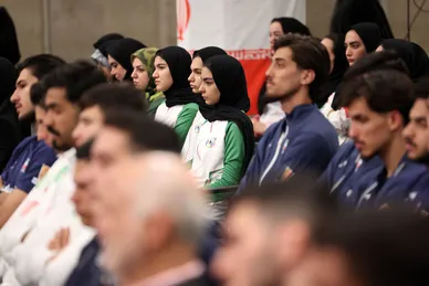 عکس‌هایی از دیدار مدال‌آوران ورزشی و علمی با رهبر انقلاب (۲۸ مهرماه ۱۴۰۴)