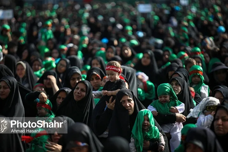 مراسم شیرخوارگان حسینی در حرم مطهر رضوی برگزار شد + فیلم