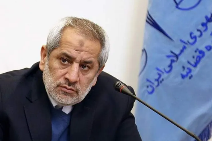 روایتی از دادستان سابق تهران که مسافرکشی می‌کند