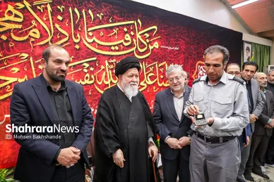 گزارش تصویری | دیدار کاروان اعزامی شهرداری مشهد به اربعین با نماینده ولی فقیه در خراسان رضوی