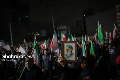گزارش تصویری | خروش مردم انقلابی مشهد در آخرین چهارشنبه سال ۱۴۰۴ در میدان هفت‌تیر