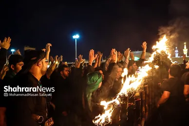 آئین سنتی مشعل گردانی نجفی‌ها در شب تاسوعا