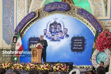 گزارش تصویری | آیین گرامیداشت شهدای خدمت در حرم امام‌رضا(ع) (۱۸ اردیبهشت ۱۴۰۴)