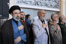 انتشار تصاویر رهبر شهید و رهبر معظم انقلاب در سالگرد &laquo;جمعه نصر&raquo;