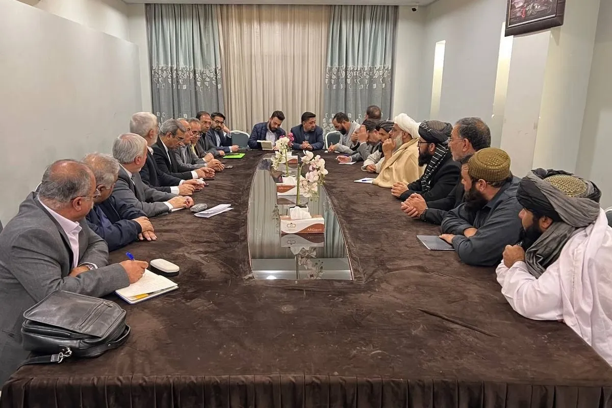 نشست تخصصی کشاورزی با حضور استانداران خراسان رضوی و هرات برگزار شد