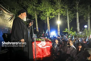 گزارش تصویری | وداع با پیکر مطهر پرستار شهید «حسین عشقی» در مشهد