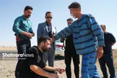 قاتل در بازسازی صحنه جنایت: می خواستم جسد را غرق کنم؛ نشد؛ سوزاندمش