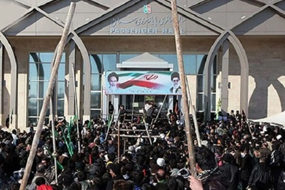 موج زائران در مرز مهران | بیش از ۸۰ هزار نفر راهی عتبات شدند