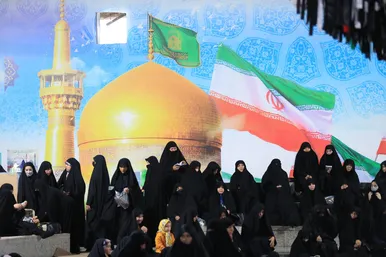 مراسم چله دعای عهد در جوار مزار شهدای گمنام