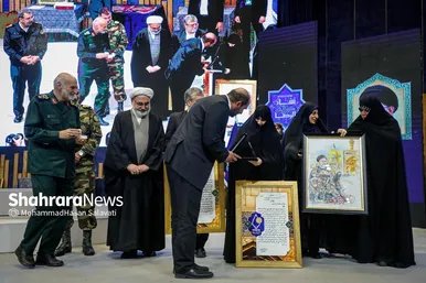 گزارش تصویری | دومین رویداد اهدا نشان مشهدالرضا(ع)