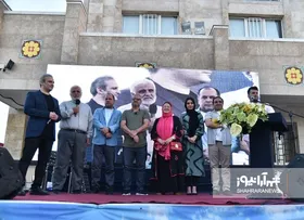 امضای طومار حمایت از کودکان کار در مشهد با حضور عوامل &laquo;بچه مهندس&raquo; +تصاویر