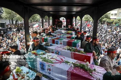 گزارش تصویری | تشییع پیکر مطهر ۱۵ شهید حملات خصمانه اخیر رژیم صهیونیستی به ایران در مشهد مقدس (جمعه ۶ تیر ۱۴۰۴)