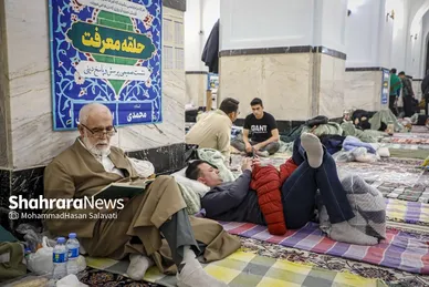 گزارش تصویری | آیین معنوی اعتکاف در حرم امام رضا (ع)