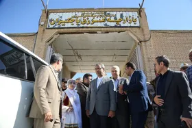 بازدید استاندار خراسان رضوی از بازارچه مرزی و گمرک باجگیران