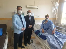 عیادت مسئولان ارشاد از &laquo;حیدر علی عاشق&raquo; پیشکسوت موسیقی خراسان