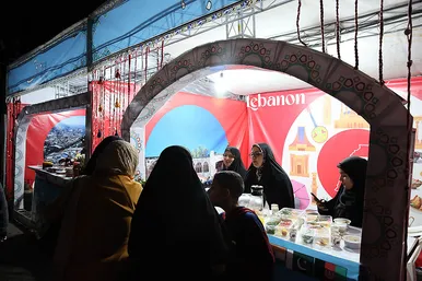جشنواره غذای ملل و صنایع دستی ملی در مشهد