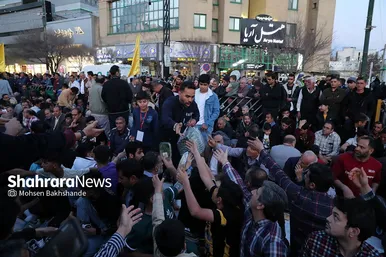 عکس| سفره افطار ۶ کیلومتری مشهدی‌ها در شب میلاد امام حسن مجتبی(ع)