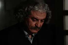 بیشتر انتخاب می&zwnj;شوم، چون باید گذران زندگی کنم | گفت&zwnj;وگو با &laquo;کاظم هژیرآزاد&raquo; بازیگر سریال &laquo;رحیل&raquo;