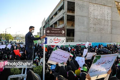 اجتماع بزرگ خانوادگی مدافعان حریم خانواده