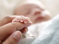 میانگین سن مادران و پدران ایرانی در تولد اولین فرزند چقدر است؟