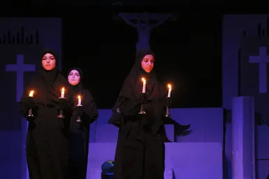 نمایش «خورشید کاروان»