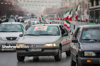 راهپیمایی خودرویی ۲۲ بهمن در مشهد