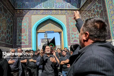 عزاداری روز شهادت امام رضا (ع) در حرم مطهر رضوی