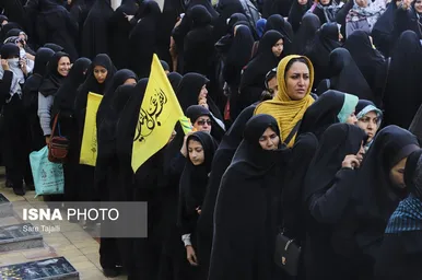 عکس‌هایی از مراسم سالگرد شهادت حاج قاسم سلیمانی در گلزار شهدای کرمان