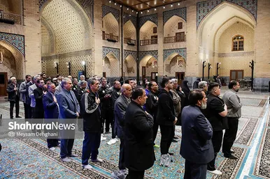 گزارش تصویری | آیین رسمی بدرقه دوندگان کاروان جاده ولایت در حرم مطهر رضوی