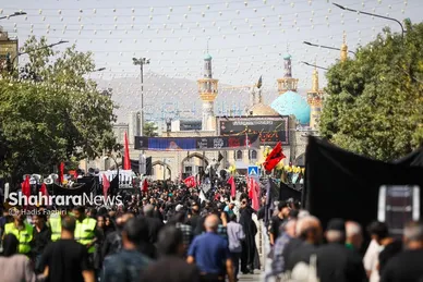 گزارش تصویری | عزاداری روز شهادت امام رضا (ع) در مشهد (۱)