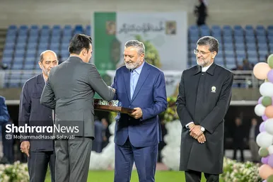 جشن بزرگ «خدا قوت کارگر» در ورزشگاه امام رضا (ع) مشهد
