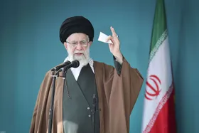 نگاهی به ۴ خطبه تاریخی مقام معظم رهبری در نماز&zwnj;های جمعه به امامت ایشان