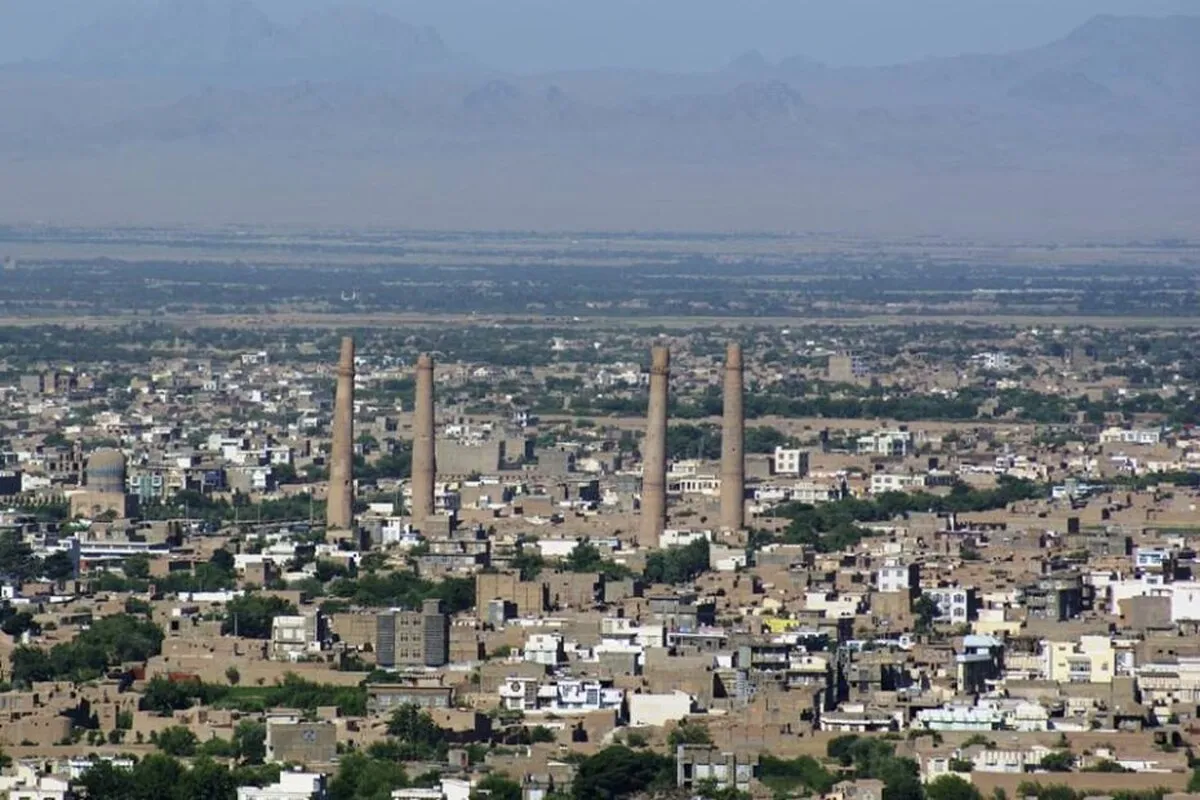 شهادت ۷ نمازگزار در حمله افراد مسلح ناشناس به مسجد امام زمان (عج) در هرات
