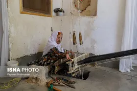 ایران زیباست | خورجین&zwnj;بافی؛ هنر دستان اهالی کویر