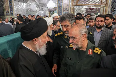 مراسم بزرگداشت شهدای خدمت در حرم مطهر رضوی
