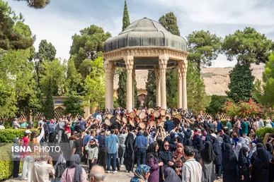 گزارش تصویری | آیین بزرگداشت حافظ با حضور وزیر ارشاد - شیراز