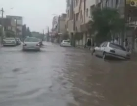 خیابان&zwnj;های زاهدان به زیر آب رفت + فیلم