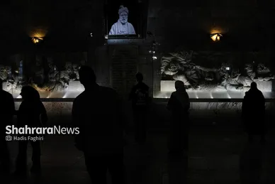 گزارش تصویری | حضور مسافران نوروزی در آرامگاه فردوسی در نوروز ۱۴۰۵