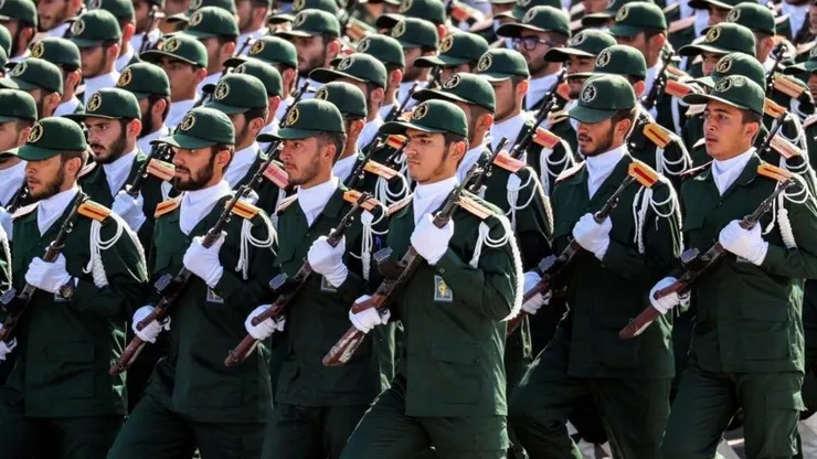 مشاور فرمانده سپاه: امروز مهم‌ترین وظیفه سپاه و بسیج کمک به دولت است