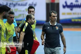 حسن&zwnj;زاده: عملکرد فرش&zwnj;آرا روز به روز بهتر و هماهنگ&zwnj;تر می&zwnj;شود