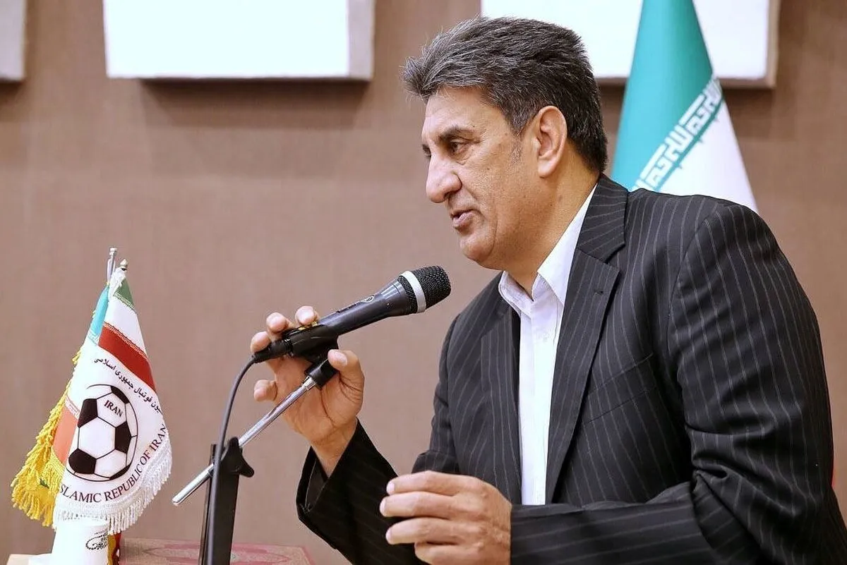 انتقاد رئیس کمیته داوران از نکونام