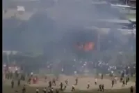 سقوط جت آموزشی در بنگلادش| ۱۹ نفر کشته و ۱۰۰ تن زخمی شدند (۳۰ تیر ۱۴۰۴)
