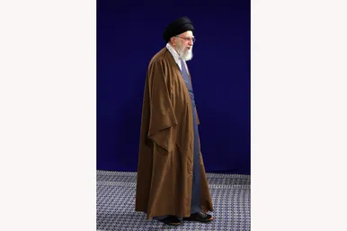 گزارش تصویری | دیدار اعضای کنگره بزرگداشت آیت‌الله‌العظمی میلانی(ره) با رهبر معظم انقلاب (۴ دی ۱۴۰۴)