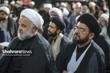 گزارش تصویری | شب چهارم مراسم بزرگداشت رهبر شهید انقلاب اسلامی در حرم مطهر رضوی