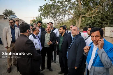 گزارش تصویری | بازدید مدیران استانی، ستاد بحران استان و مدیران شهرداری از مسیل‌ها و ارتفاعات جنوبی مشهد