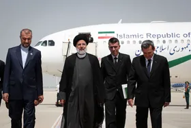 آیت&zwnj;الله رئیسی وارد ترکمنستان شد