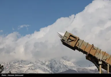 تصاویر رونمایی از سامانه‌ پدافندی آرمان و آذرخش